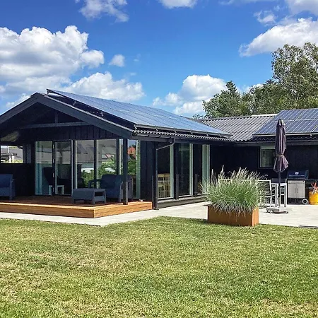 Holiday home 6 Person In Hals